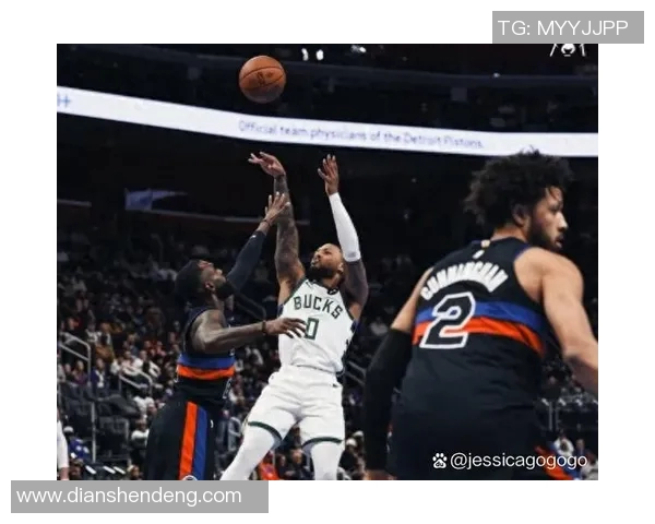 热火主场大胜雄鹿，强势追平东部第一